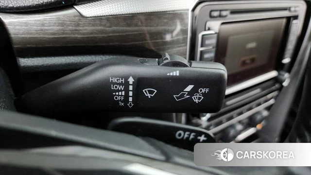Volkswagen The New Passat id 4295008 из Кореи 19