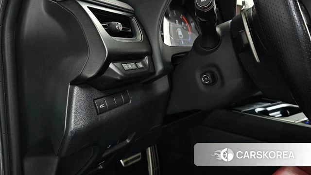 Lexus UX250h id 4362105 из Кореи 19