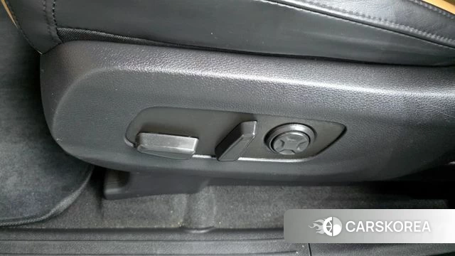 Kia Carnival 4th generation id 4382052 из Кореи 19