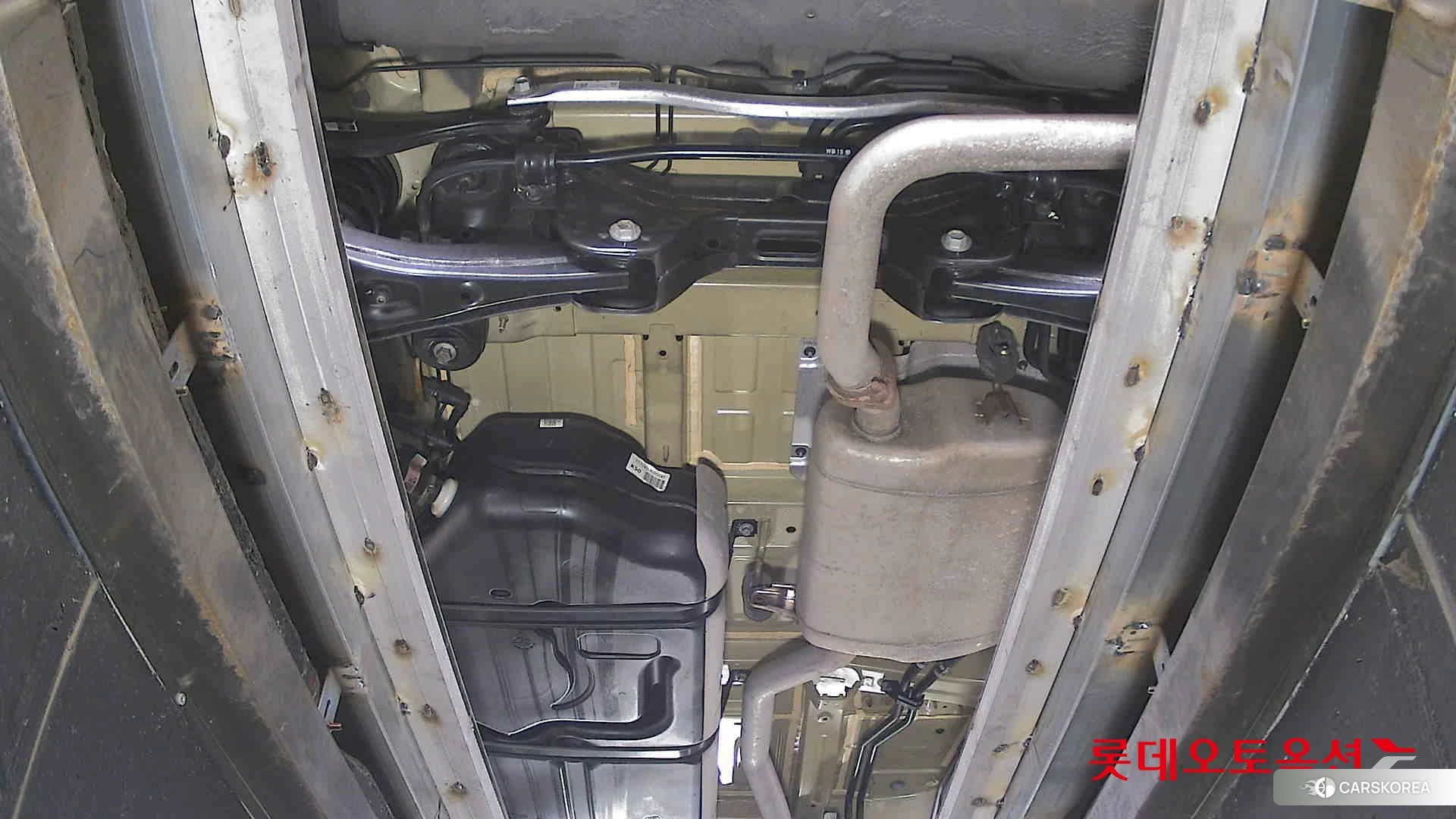 Kia Carnival id 3888430 из Кореи 19