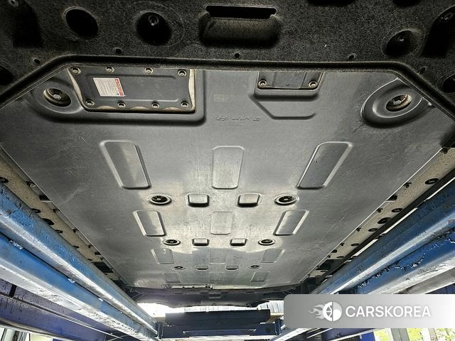 Hyundai Ionic 5 id 4697482 из Кореи 19