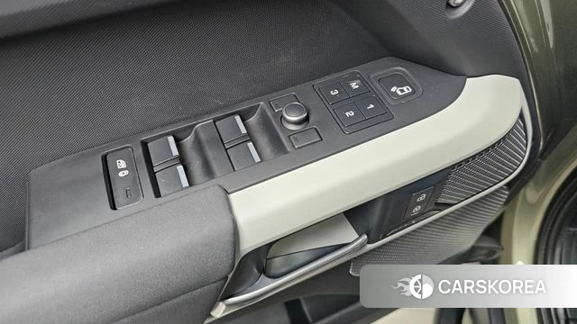 Land Rover Defender (L663) id 4187624 из Кореи 19