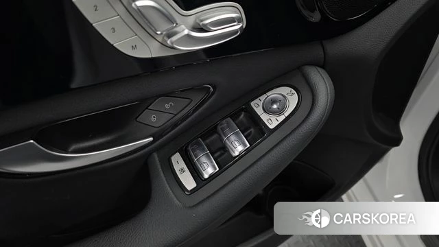 Mercedes-Benz C-Class W205 id 4344721 из Кореи 19