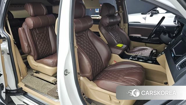 Kia All New Carnival id 4525853 из Кореи 19