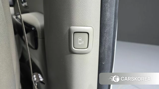 Kia The New Carnival id 4286151 из Кореи 19