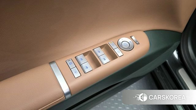 Hyundai Grandeur Hybrid (GN7) id 4222455 из Кореи 19