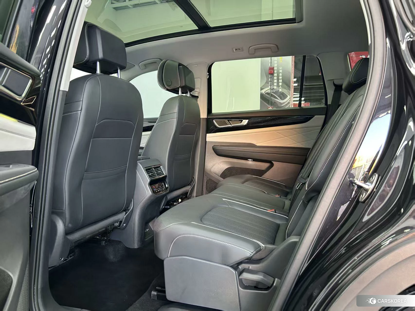 Volkswagen Tourang id 4504915 из Китая 19