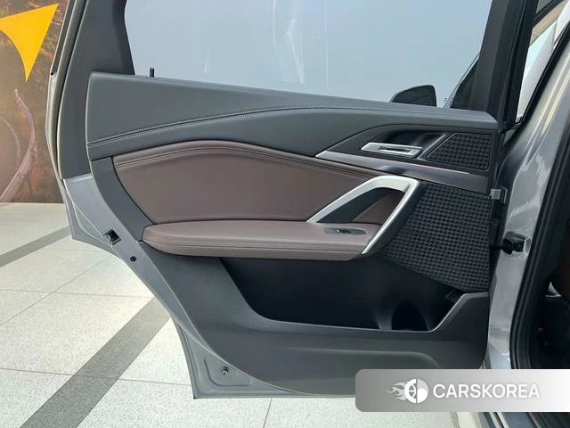 BMW X1 id 4335881 из Китая 19