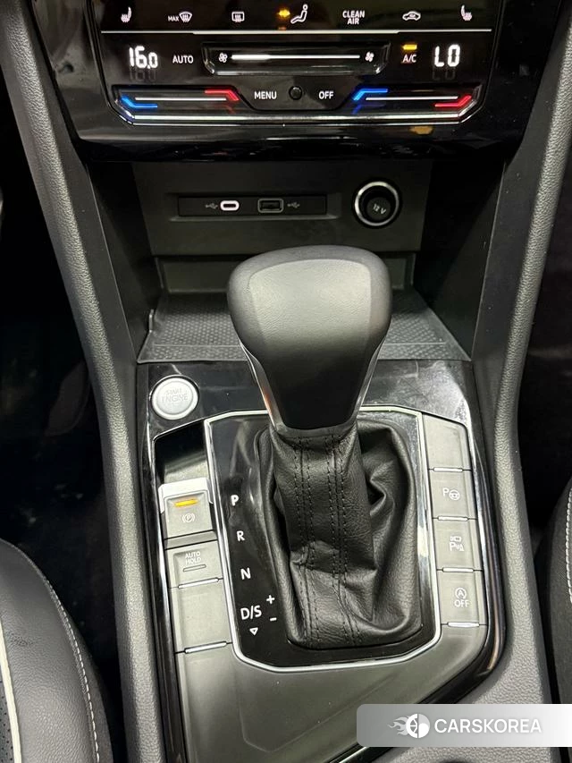 Volkswagen Tiguan L id 4313826 из Китая 19