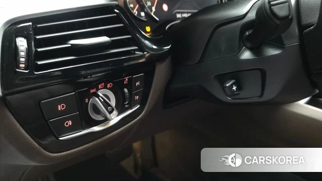 BMW 5 Series (G30) id 4582015 из Кореи 19