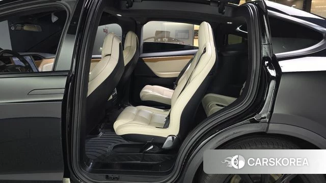 Tesla Model X id 4225279 из Кореи 19