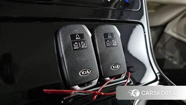 Kia Carnival 4th generation id 4542347 из Кореи 19