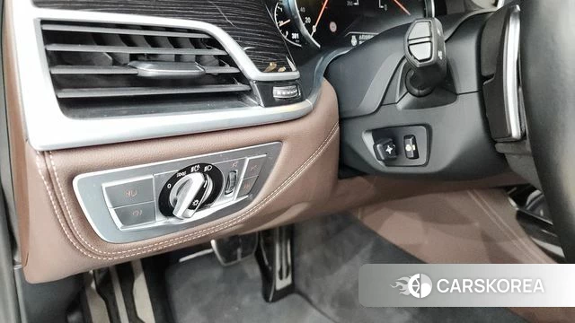 BMW 7 Series (G11) id 4310840 из Кореи 19