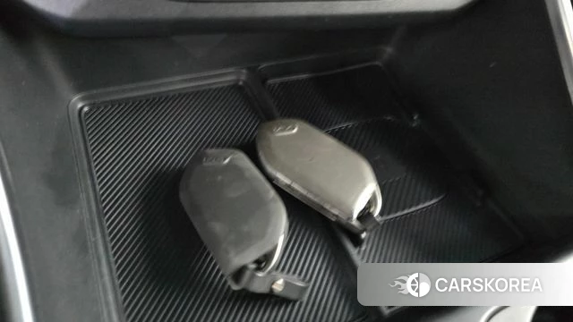 Kia The New Carnival 4th Generation id 4230140 из Кореи 19