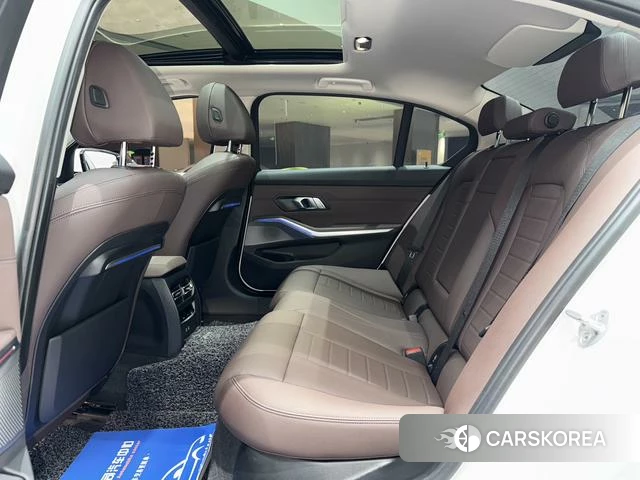 BMW 3 series id 4273421 из Китая 19
