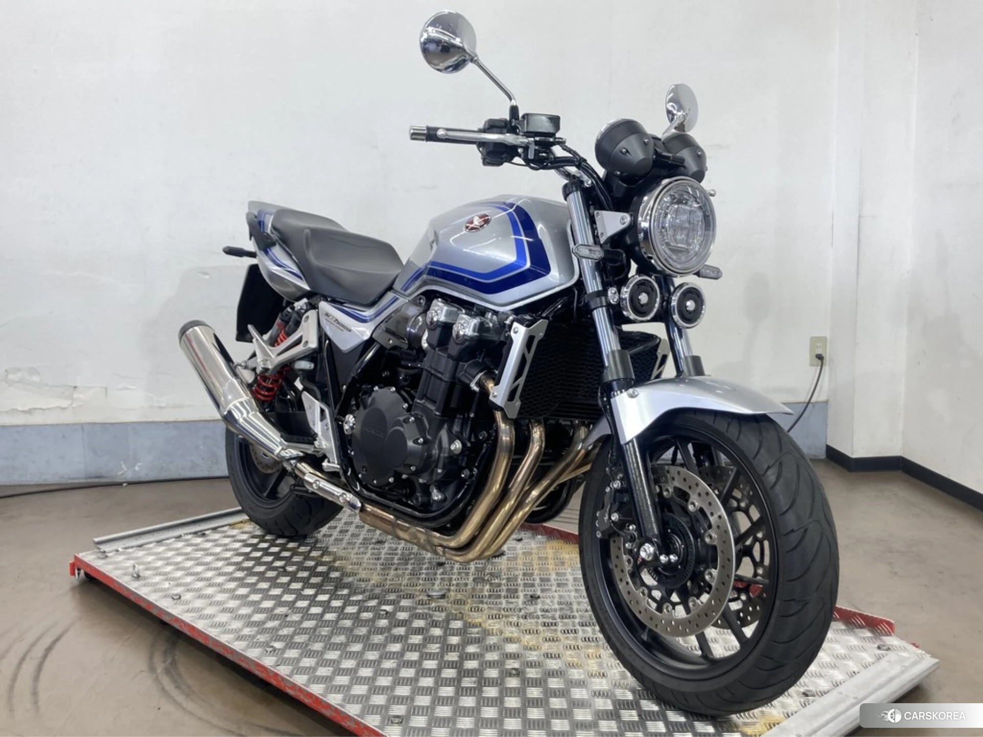 Проданный Honda CB1300SF ABS id 3950421 из Японии, фото 19