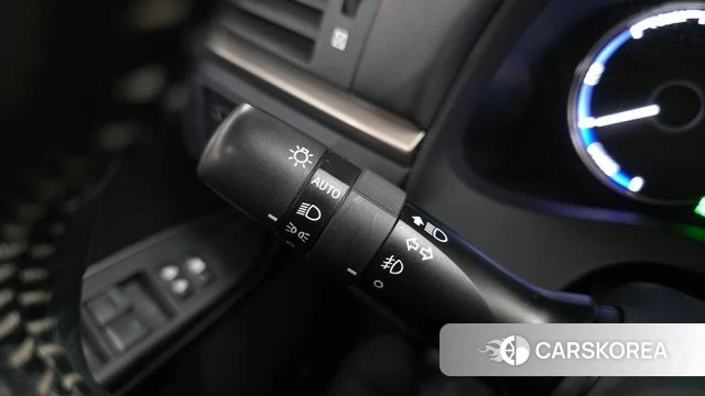 Lexus CT200h id 4378243 из Кореи 19