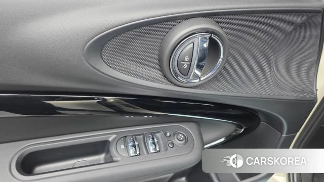 Mini Cooper D Clubman id 4542626 из Кореи 19