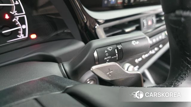 Lexus ES300h 7th generation id 4655419 из Кореи 19