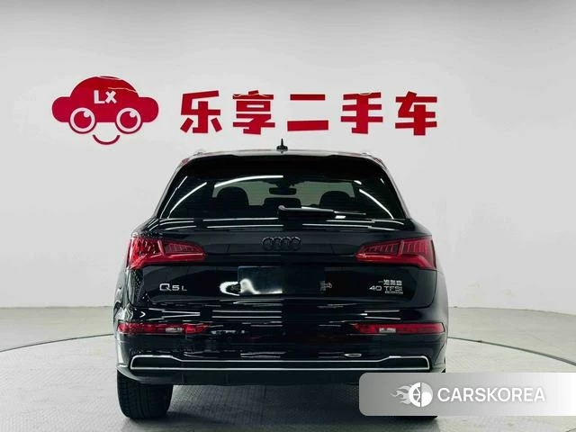 Audi Q5L id 4276586 из Китая 19