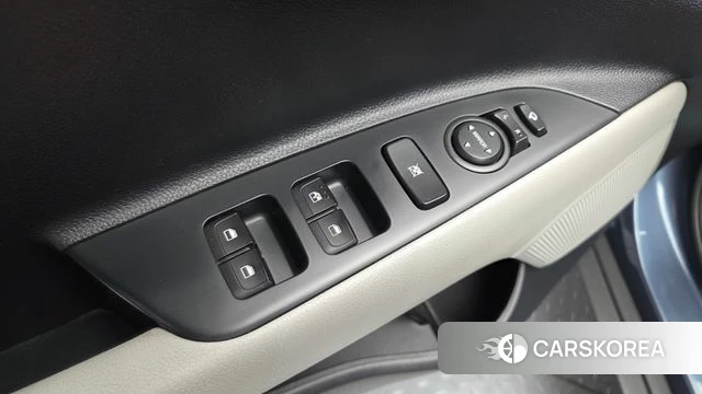 Kia Stonic id 4530690 из Кореи 19
