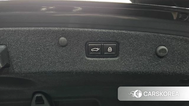 Kia The New K8 Hybrid id 4400352 из Кореи 19