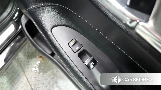 Hyundai The New Grandeur IG Hybrid id 4687785 из Кореи 19