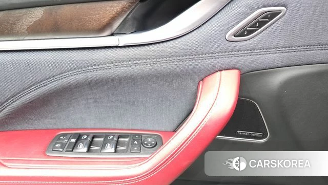 Maserati Levante id 4759335 из Кореи 19