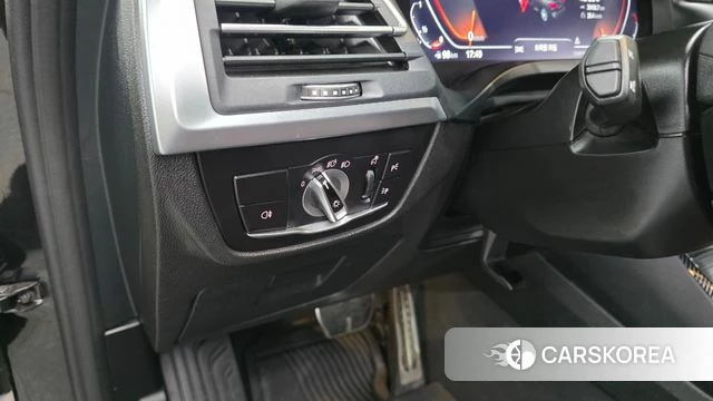 BMW X3 (G01) id 4442632 из Кореи 19