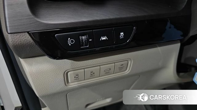 Kia Carnival 4th generation id 4330530 из Кореи 19