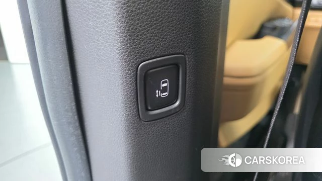 Kia Carnival 4th generation id 4330888 из Кореи 19