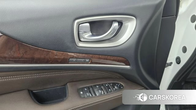Infiniti QX60 id 4563169 из Кореи 18