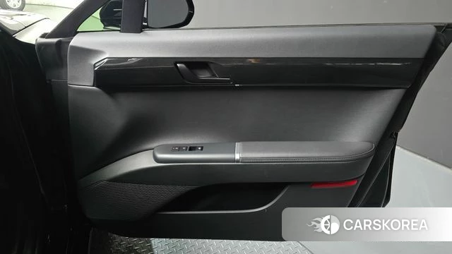 Hyundai Grandeur Hybrid (GN7) id 4349786 из Кореи 19
