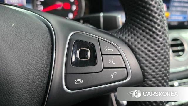 Mercedes-Benz E-Class W213 id 4563401 из Кореи 19