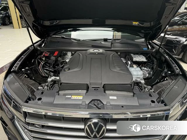 Volkswagen Touareg id 4271071 из Китая 19