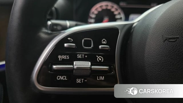 Mercedes-Benz E-Class W213 id 4873108 из Кореи 19