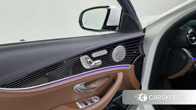 Mercedes-Benz E-Class W213 id 4324301 из Кореи 19