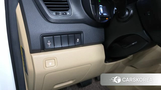 Kia The New Carnival id 4339651 из Кореи 19