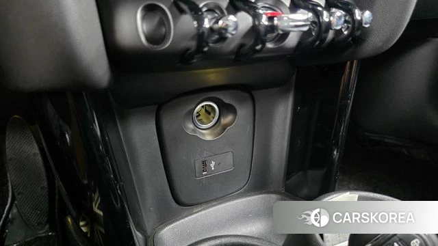 Mini Cooper id 4922443 из Кореи 19