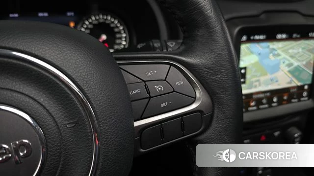 Jeep Renegade id 4769711 из Кореи 19