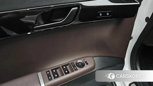 Hyundai Grandeur Hybrid (GN7) id 4880370 из Кореи 19