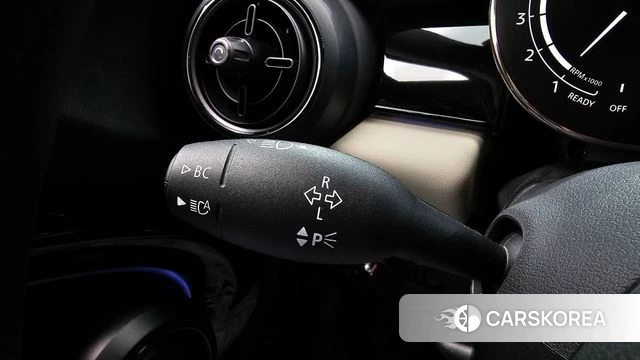 Mini Cooper S id 4726217 из Кореи 19