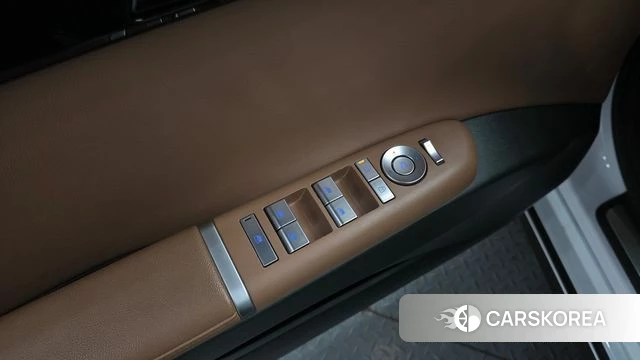 Hyundai Grandeur (GN7) id 4488508 из Кореи 19