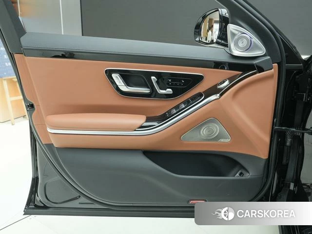 Mercedes-Benz S-class id 4261070 из Китая 19