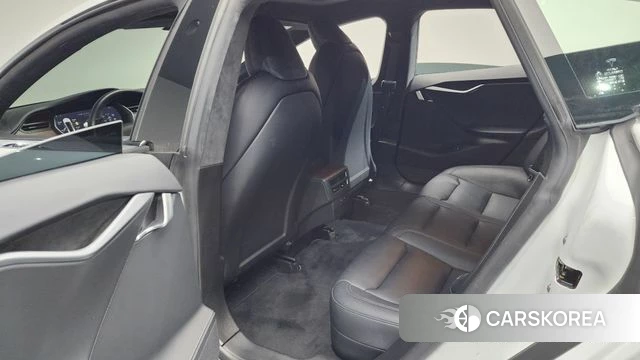 Tesla Model S id 4446294 из Кореи 19