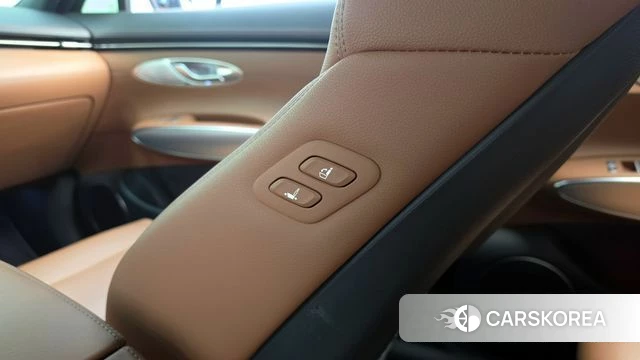 Genesis GV70 id 4244247 из Кореи 19