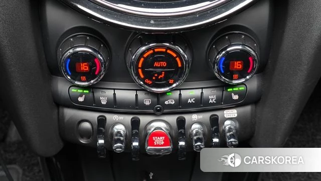 Mini Cooper id 4445289 из Кореи 19