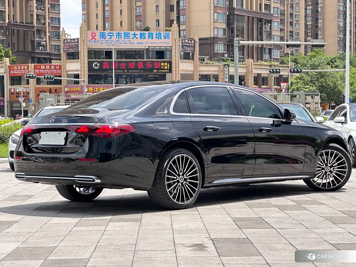 Mercedes-Benz E-Class id 4546705 из Китая 19