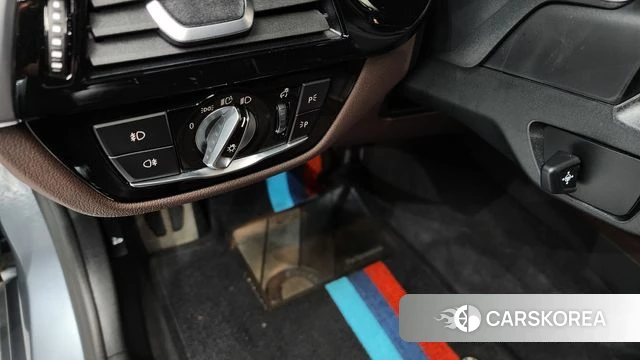 BMW 5 Series (G30) id 4345188 из Кореи 19