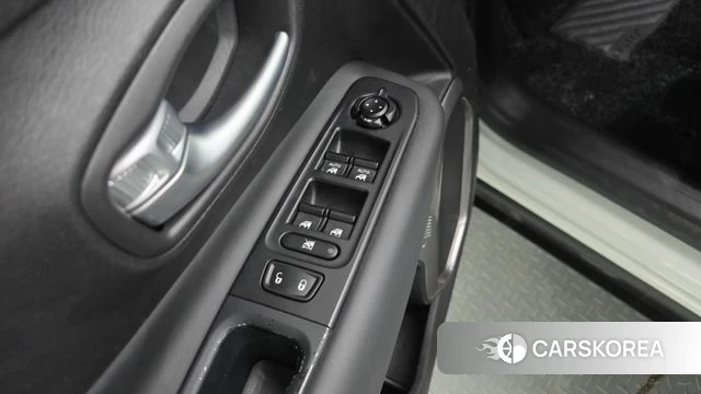Jeep Renegade id 4725902 из Кореи 19